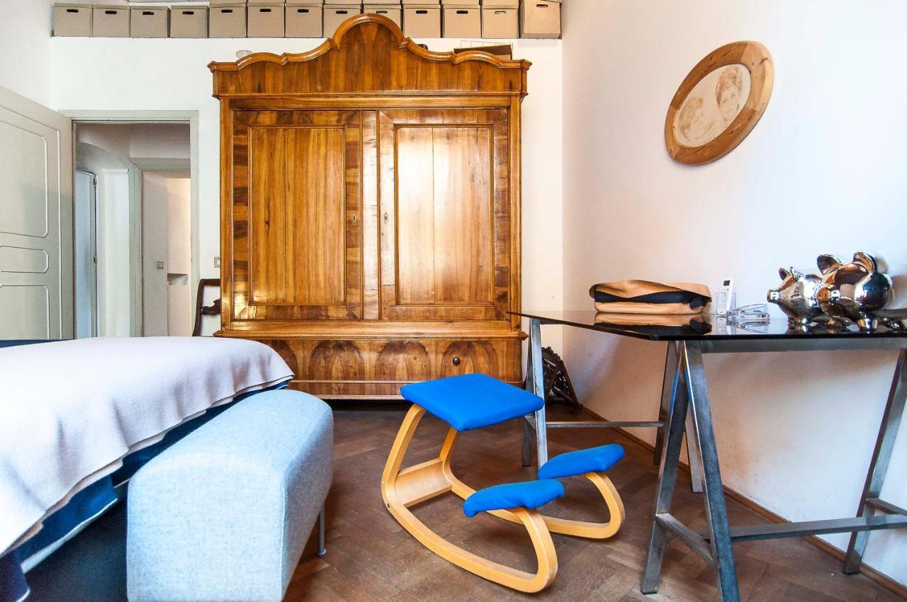 Timeless Apartment